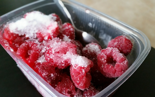 Вітаміни взимку: українцям розповіли, як правильно заморожувати овочі та фрукти (відео)